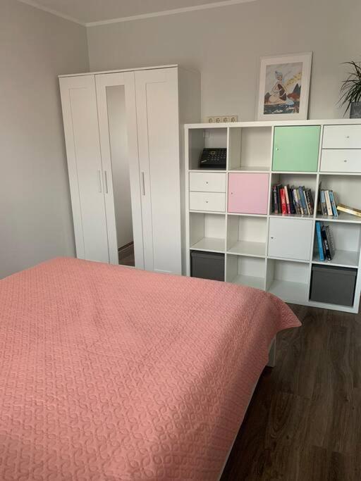Cozy Apartment In Karmelava Екстер'єр фото